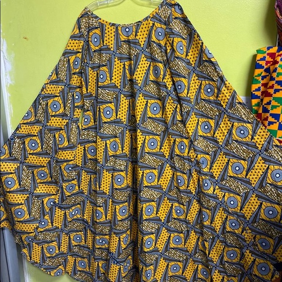 African print dress - Picture 3 of 3
